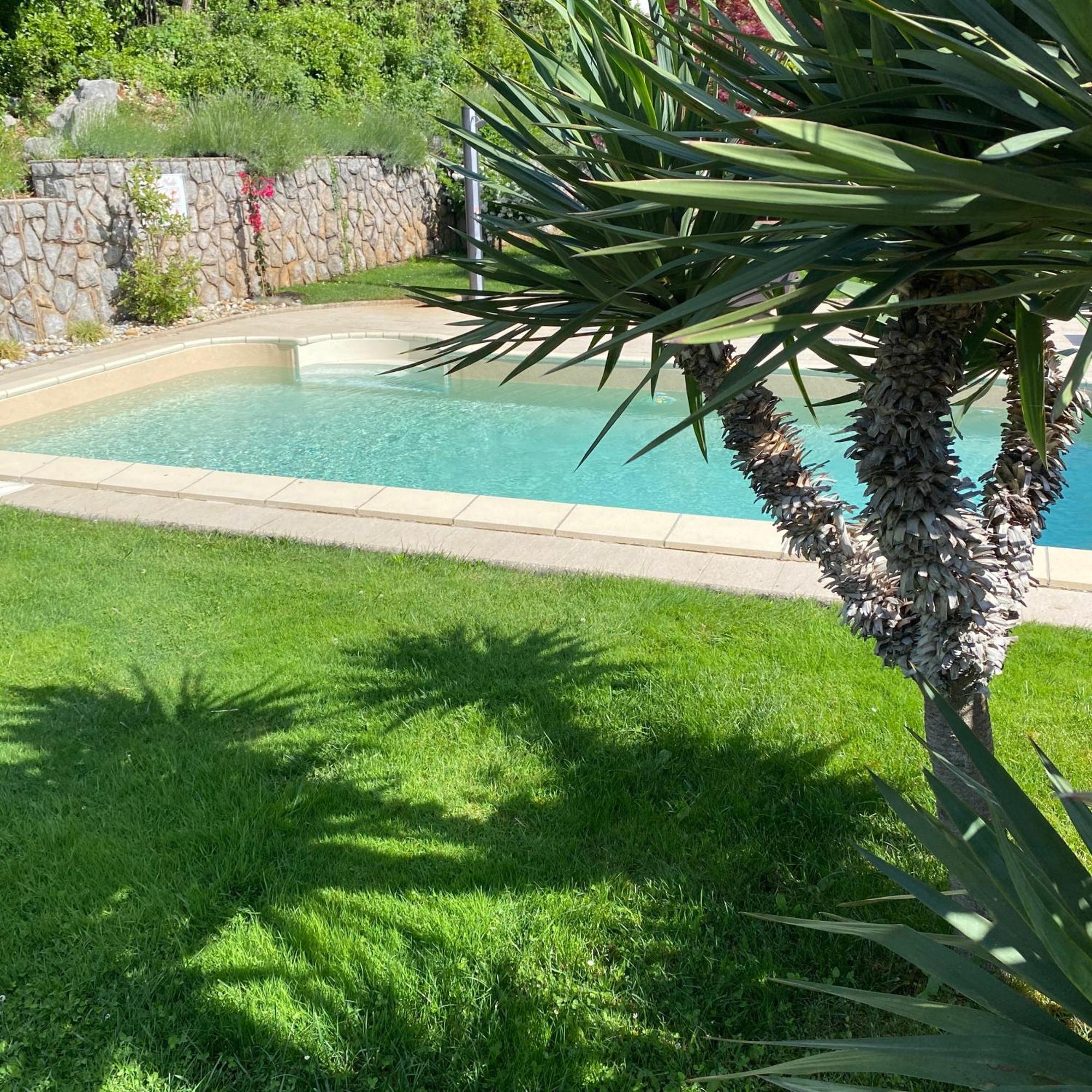 Villa Nada ลอฟราน ภายนอก รูปภาพ